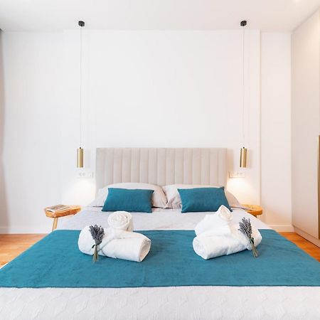 Luxury Rooms Volat Old Town Zara Esterno foto