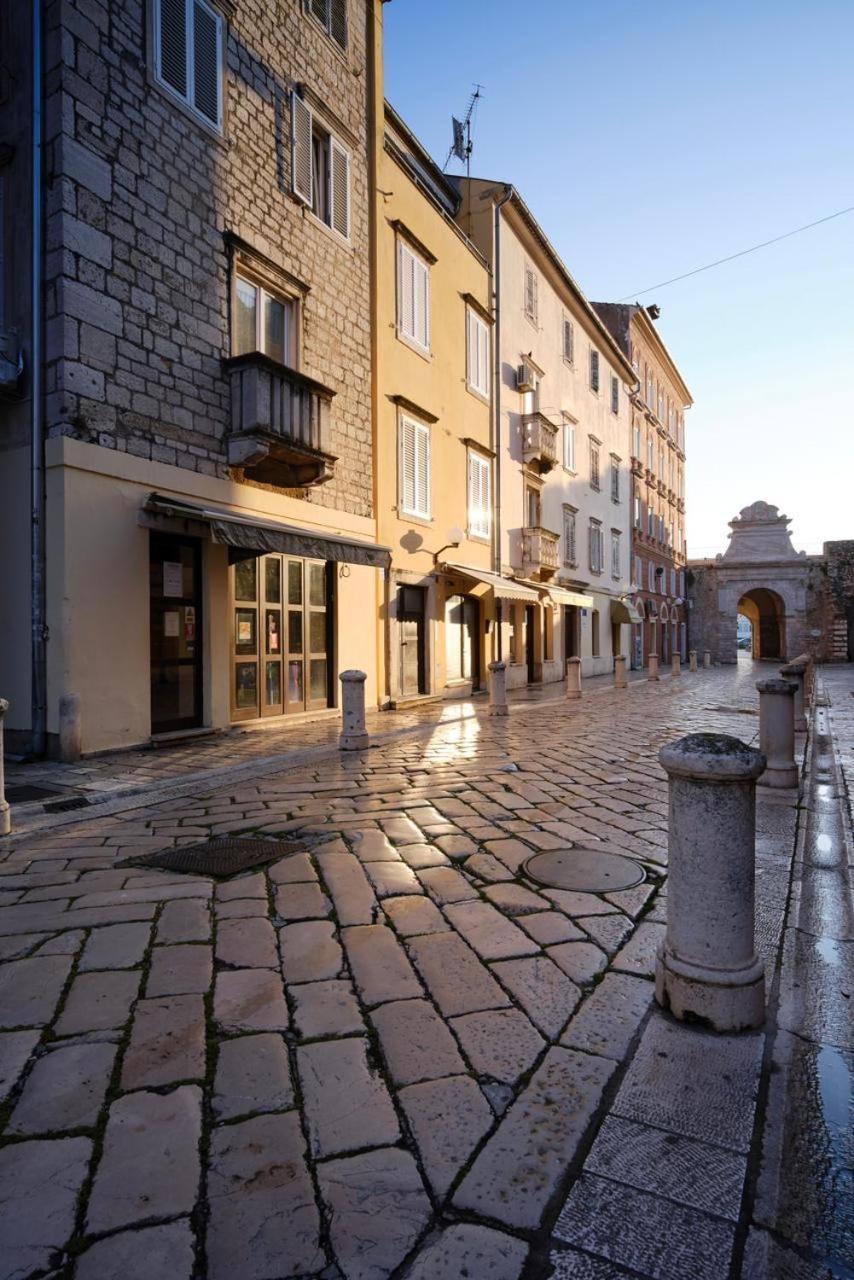 Luxury Rooms Volat Old Town Zara Esterno foto