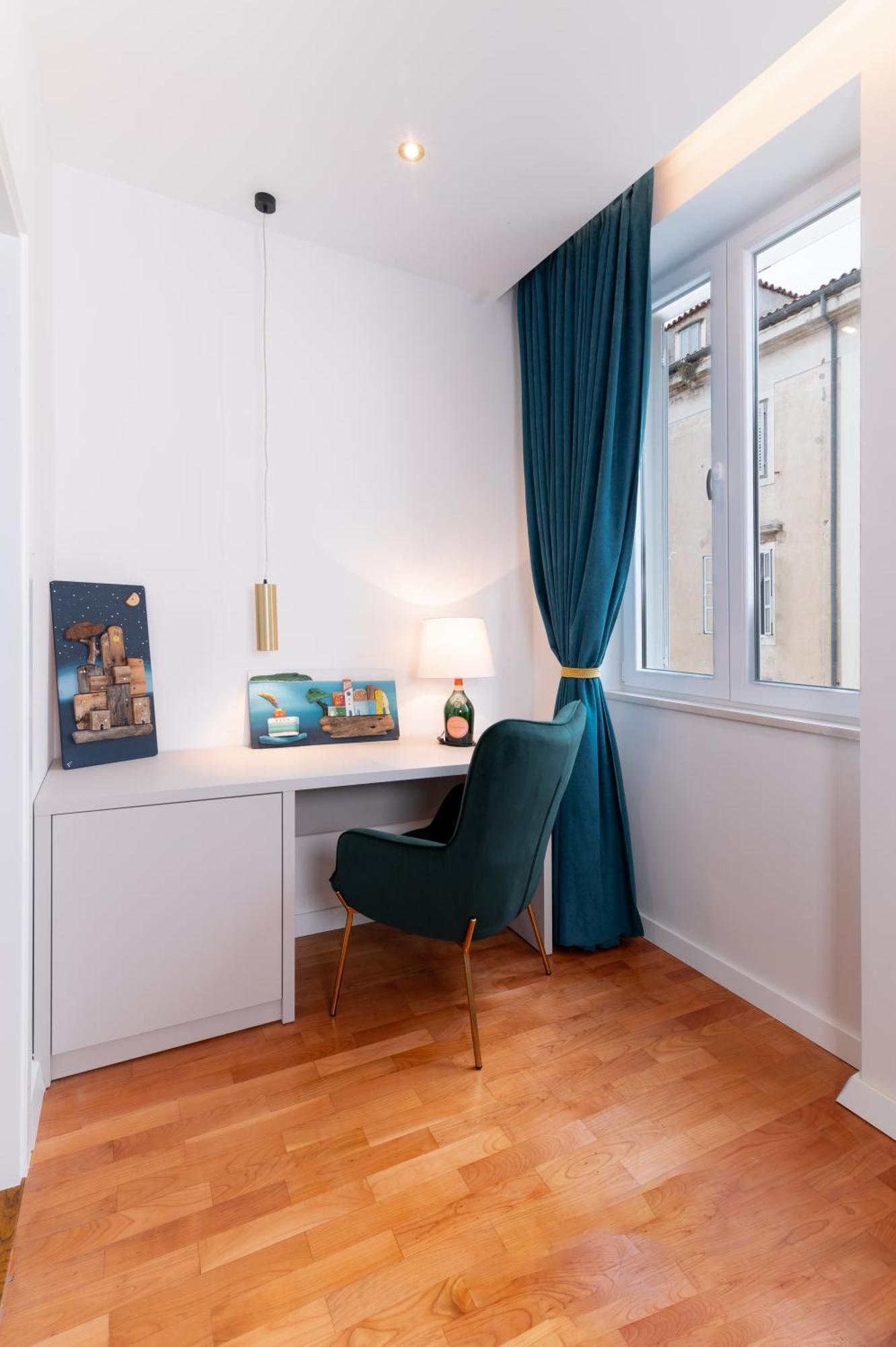 Luxury Rooms Volat Old Town Zara Esterno foto
