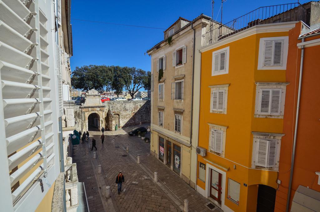 Luxury Rooms Volat Old Town Zara Esterno foto